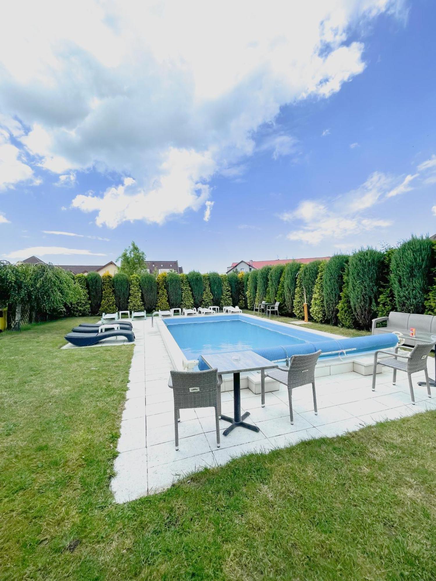 Riviera -Adults Only Villa Rewal Exterior photo